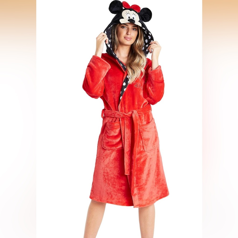Minnie Mouse Robe - Picture 2 of 7